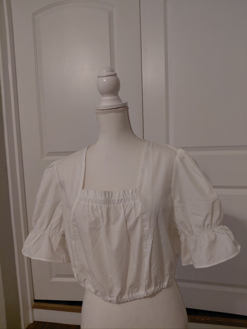Jasambac Dirndl White U- Shape Neckline Puff Sleeve Blouse Size Large New Wo Tag